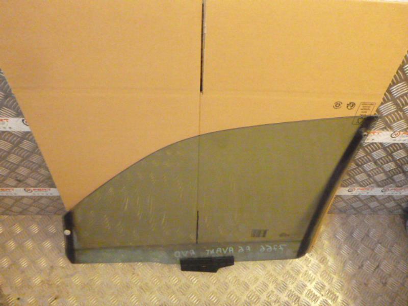 Vitre avant droit AUDI A6 1 AVANT BREAK Essence - 1