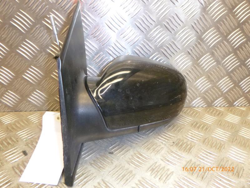 Retroviseur gauche VOLKSWAGEN FOX Essence - 1