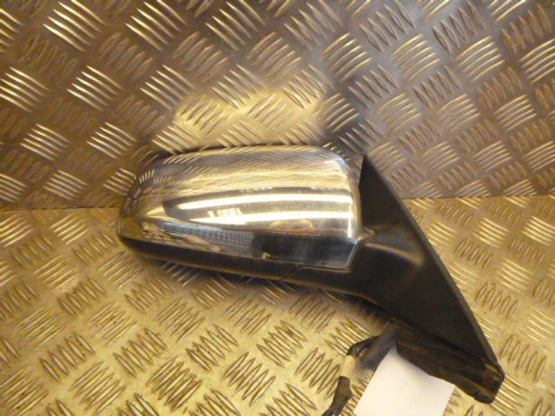 Retrovisor derecho AUDI A3 2 SPORTBACK PHASE 1 Diésel - 1