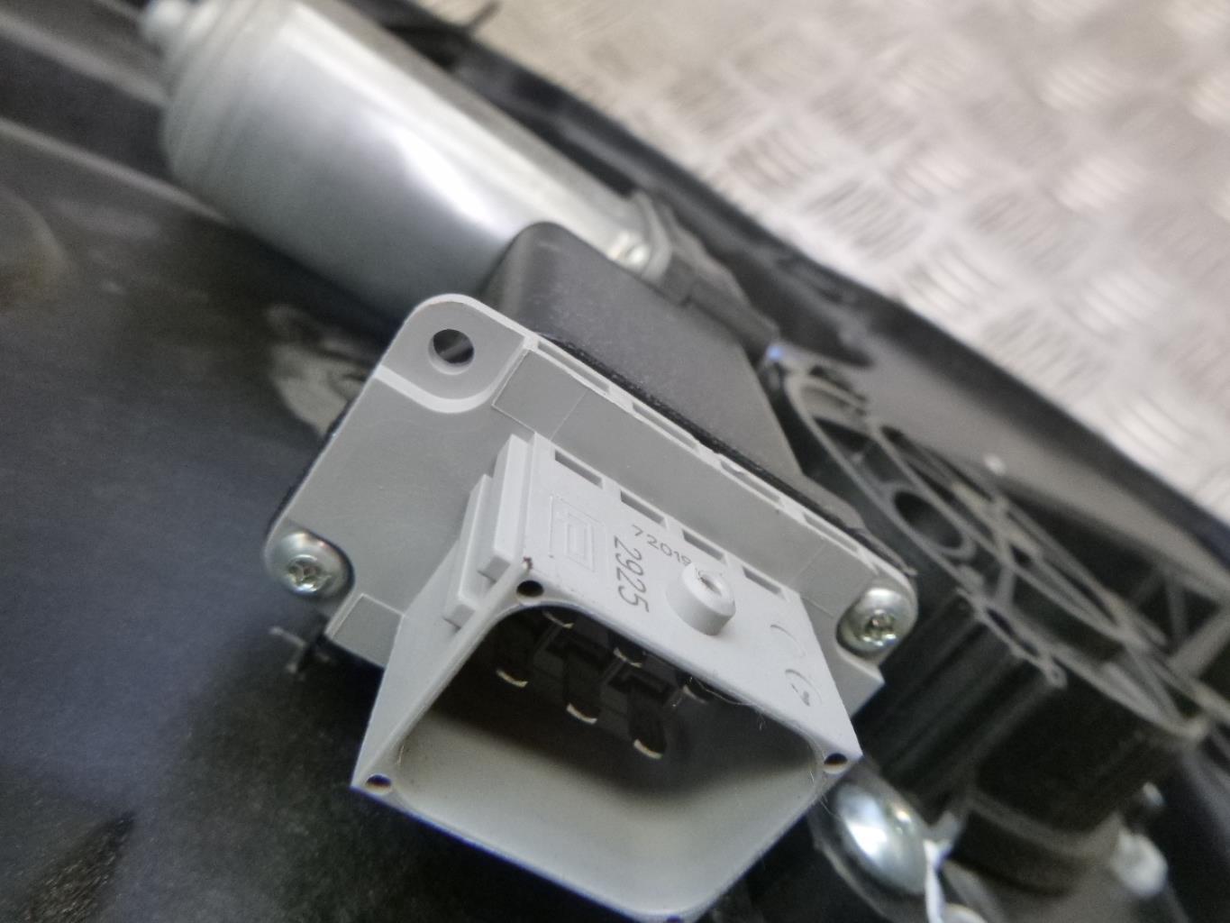 Alzacristalli elettrico posteriore sinistro ALFA ROMEO GIULIETTA 2 PHASE 2 Gasolina - 1