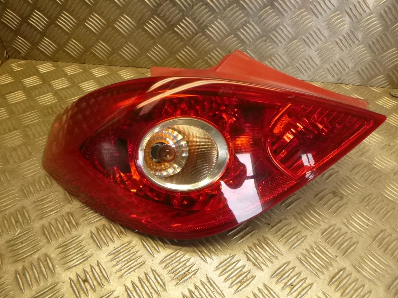 Fanale posteriore principale sinistro (luci) OPEL CORSA D PHASE 2 Gasolina - 1