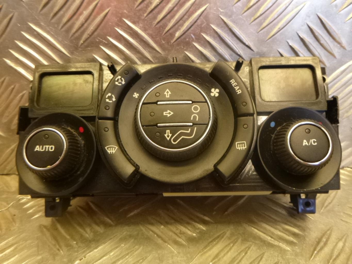 Commande chauffage PEUGEOT 5008 1 PHASE 1 Diesel - 1
