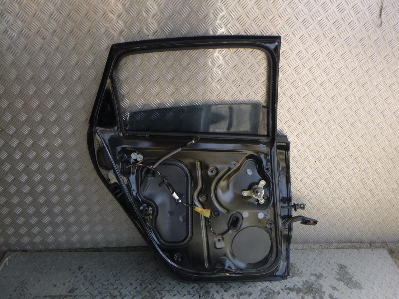 Portiera posteriore sinistra VOLKSWAGEN POLO 5 PHASE 1 Gasolina - 1
