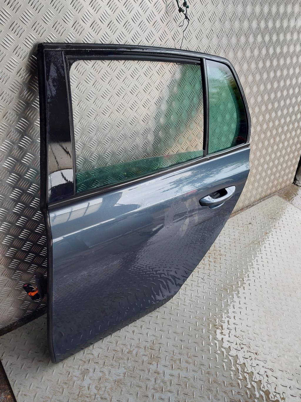 Portiera posteriore sinistra VOLKSWAGEN GOLF 6 Diésel - 1