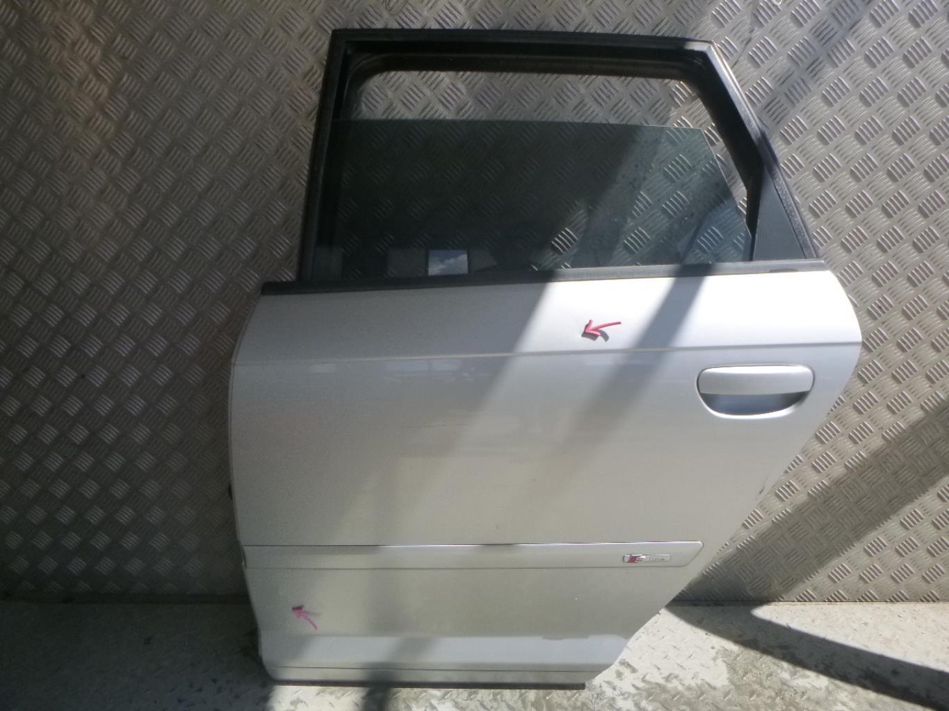 Puerta trasera izquierda AUDI A3 2 SPORTBACK PHASE 1 Diésel - 1