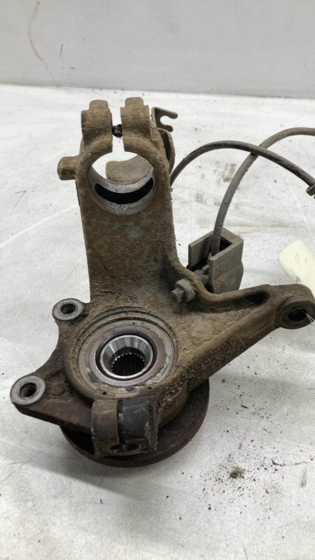 Moyeu avant droit PEUGEOT 206 PHASE 1 Diesel - 1