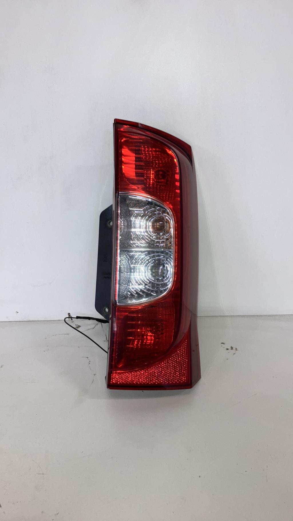 Feu arriere principal droit (feux) CITROEN NEMO Diesel - 1
