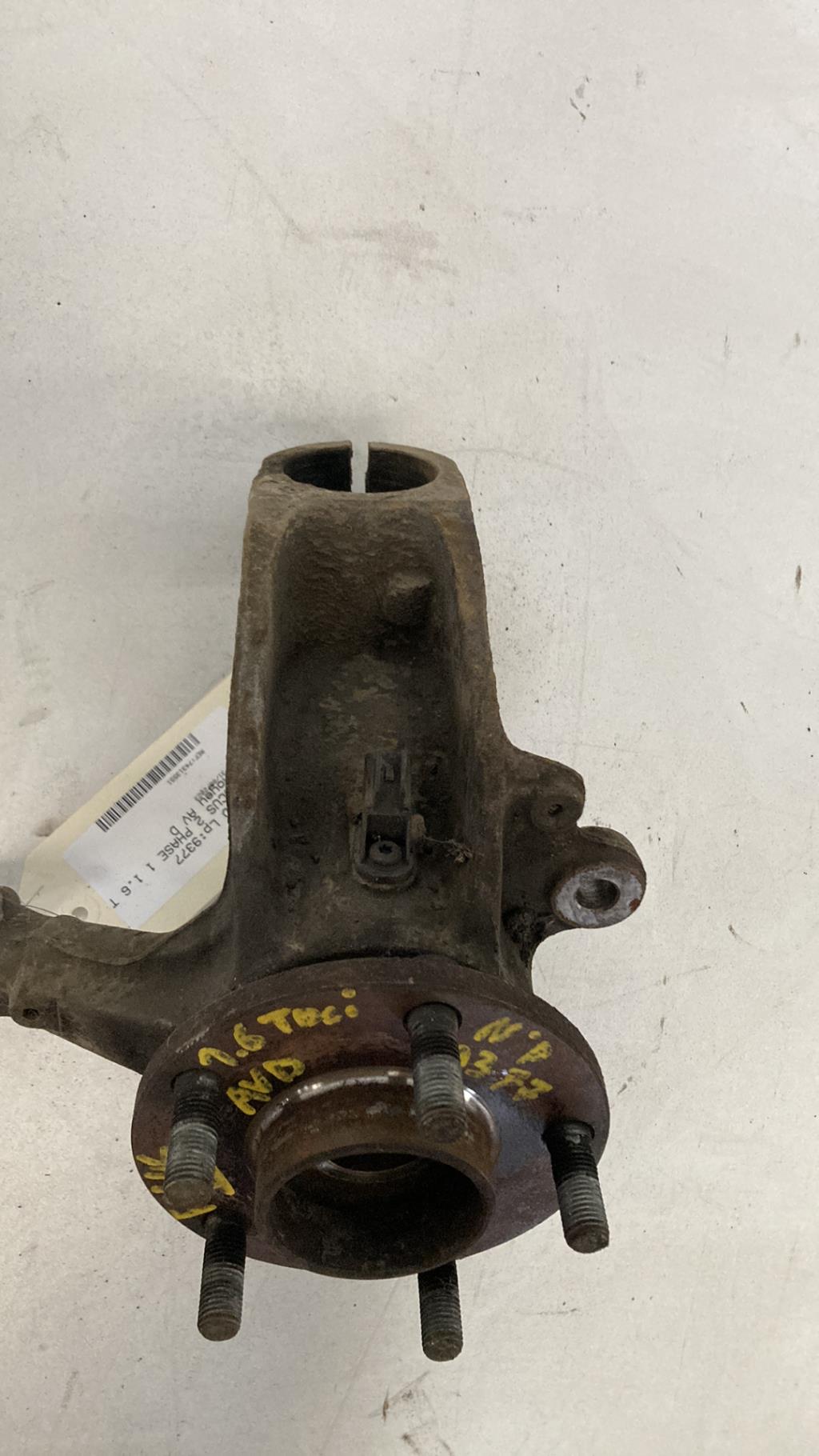 Moyeu avant droit FORD FOCUS 2 PHASE 1 Diesel - 1