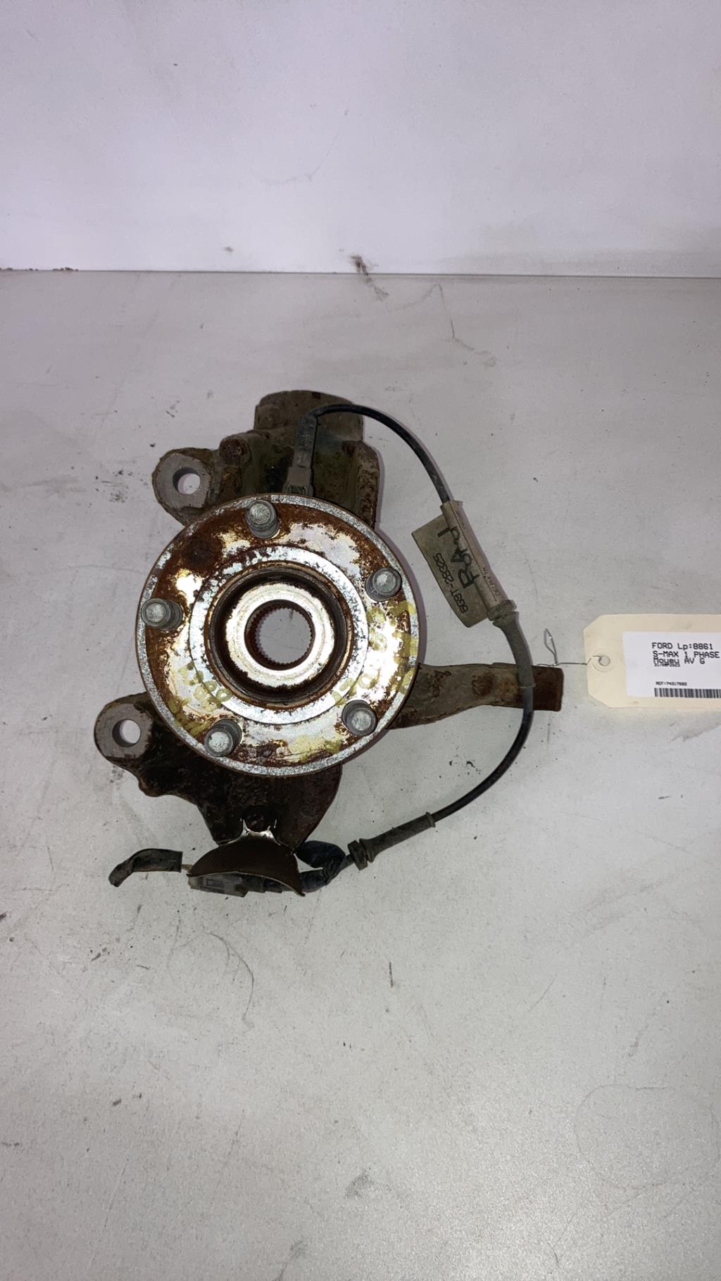 Moyeu avant gauche FORD S-MAX 1 PHASE 1 Diesel - 1