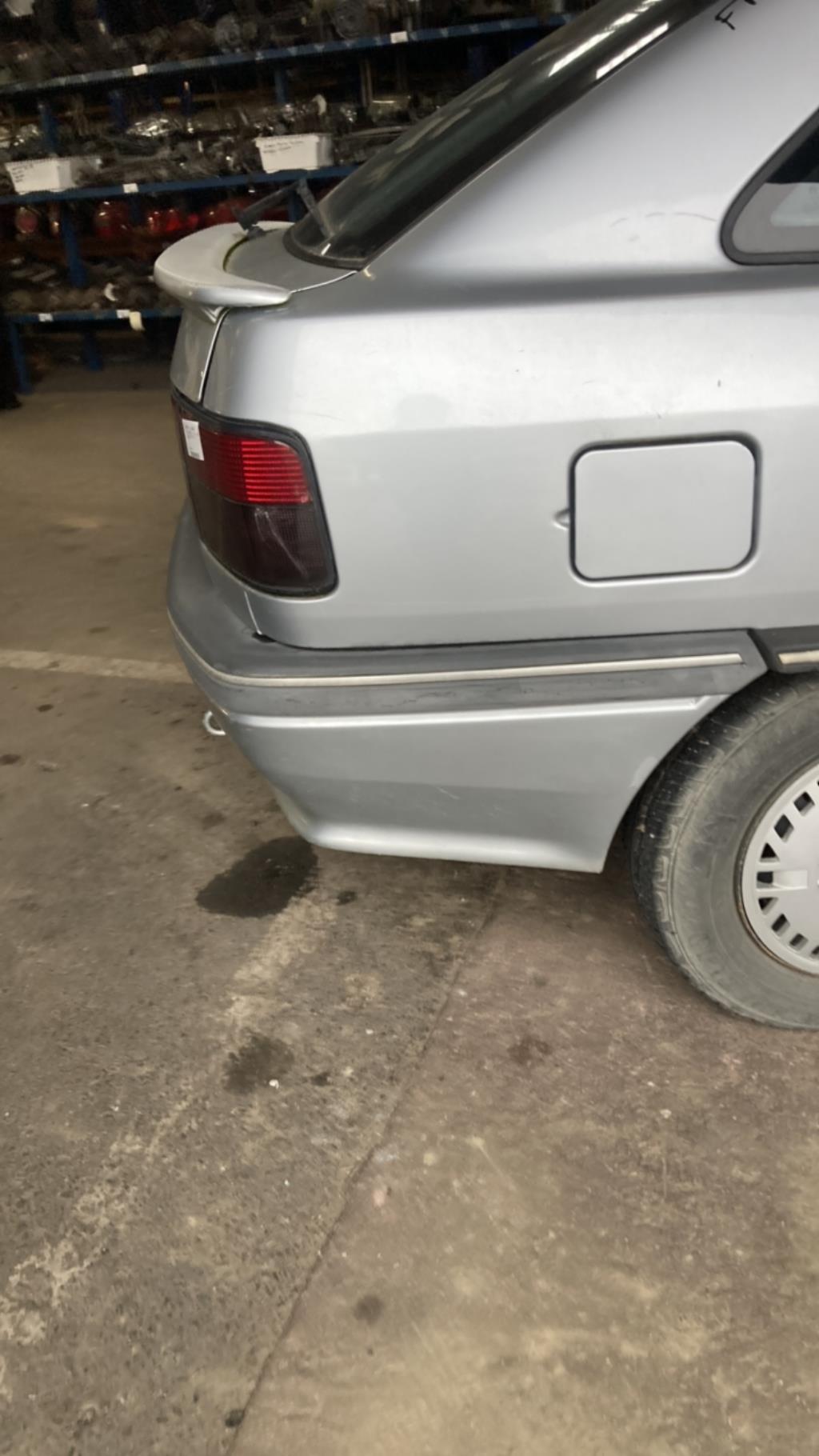 Pare choc arriere RENAULT R21 PHASE 2 Essence - 1
