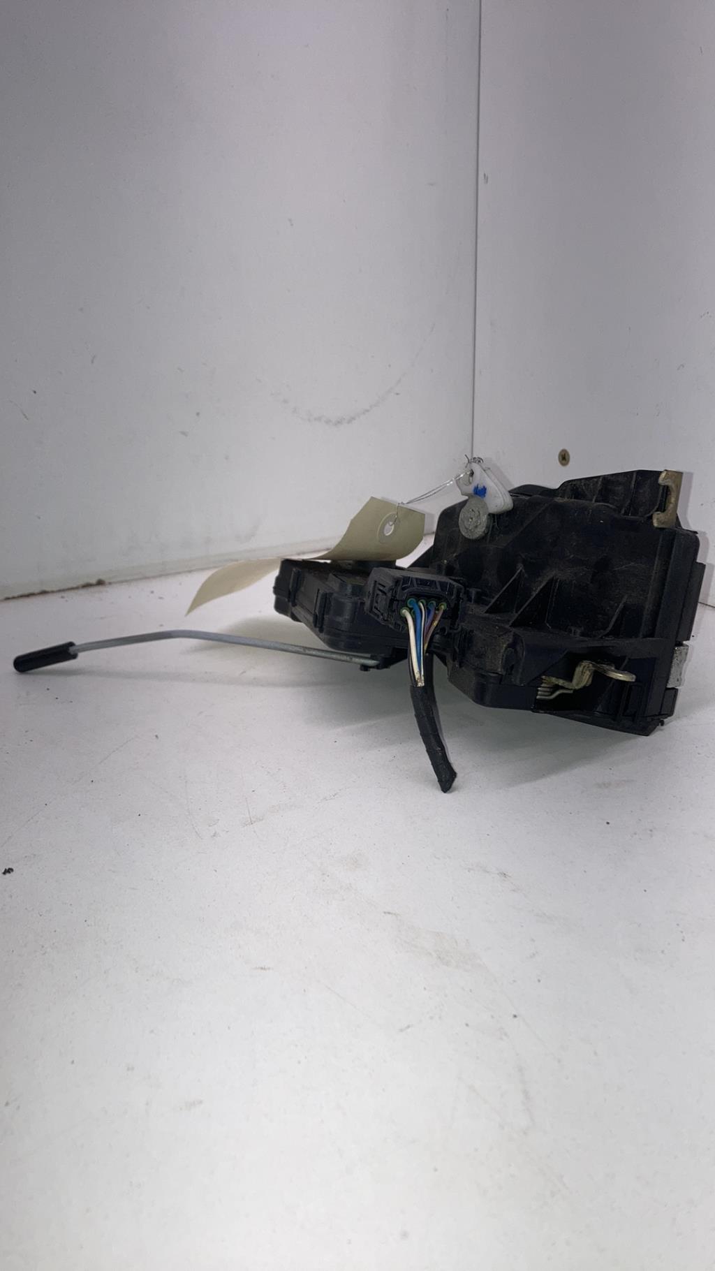 Serrure avant gauche BMW SERIE 3 E46 TOURING PHASE 2 BREAK Diesel - 1