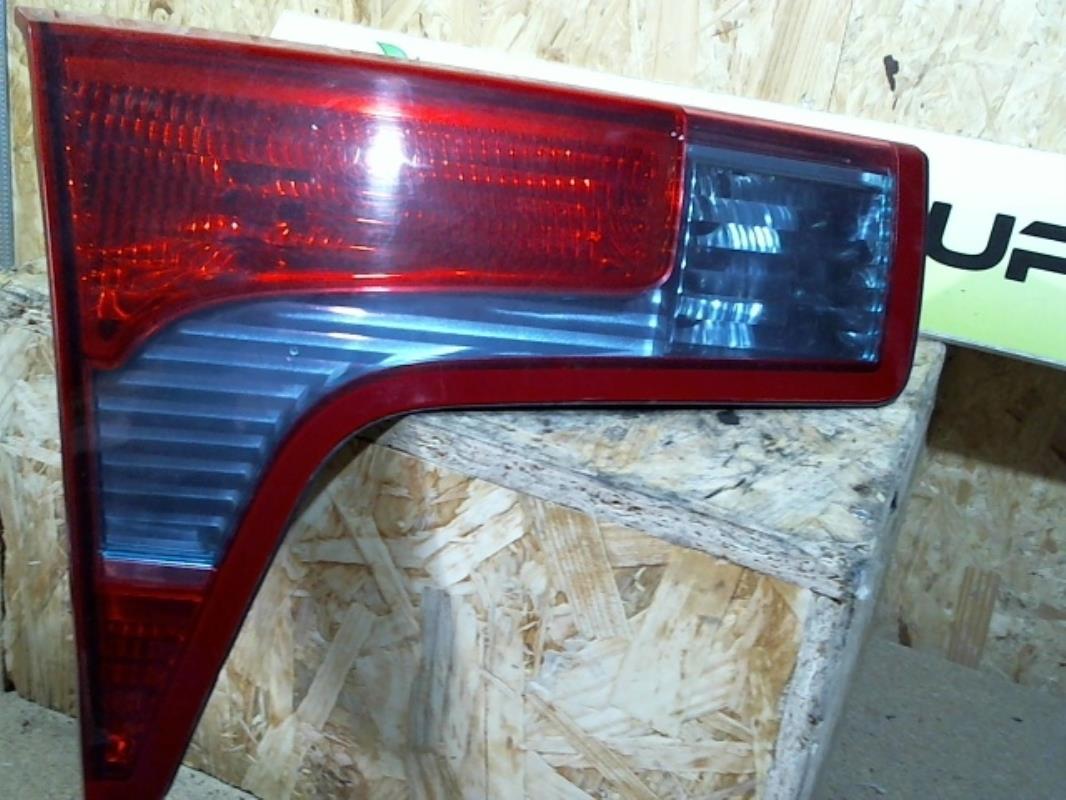 Feu arriere secondaire droit (feux) CITROEN C5 1 PHASE 2 Diesel - 1