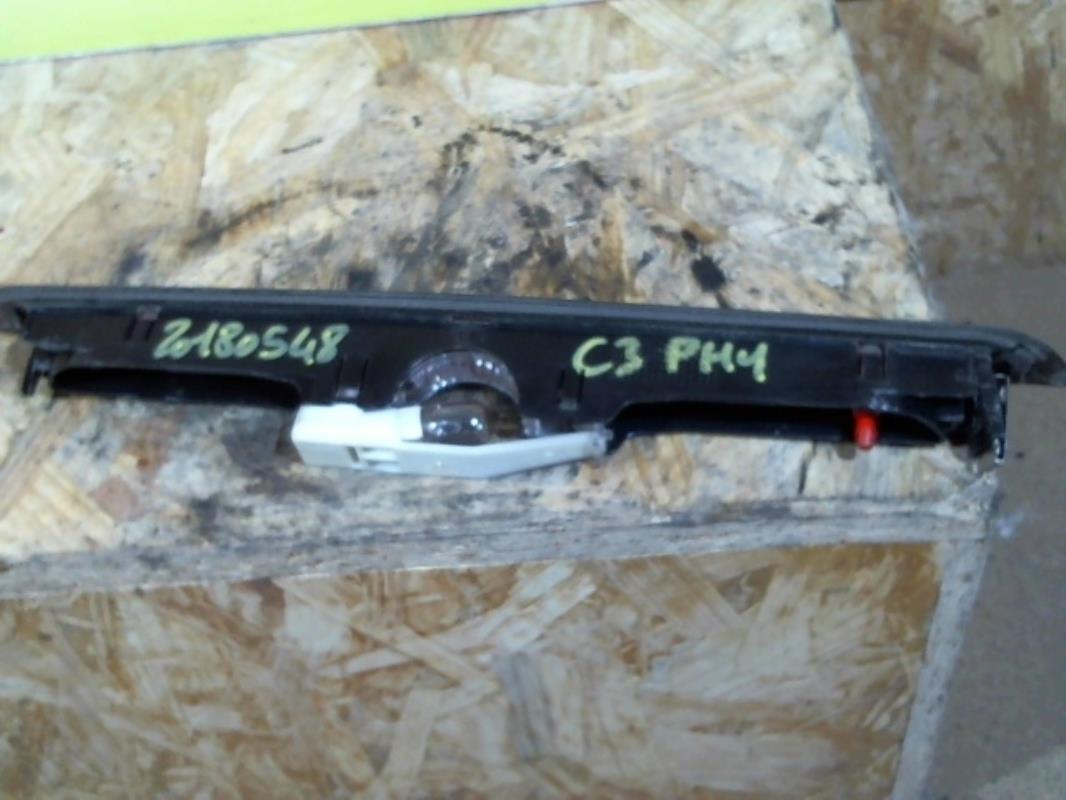 Feu arriere stop central CITROEN C3 1 PHASE 1 Diesel - 1