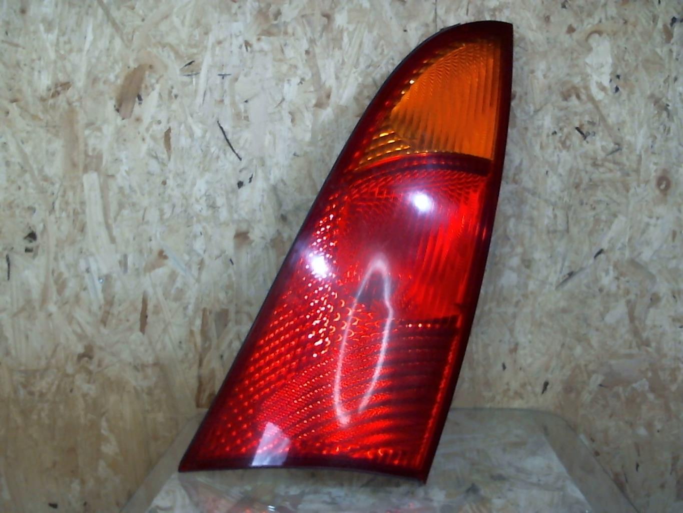 Feu arriere principal gauche (feux) FORD FOCUS 1 Diesel - 1