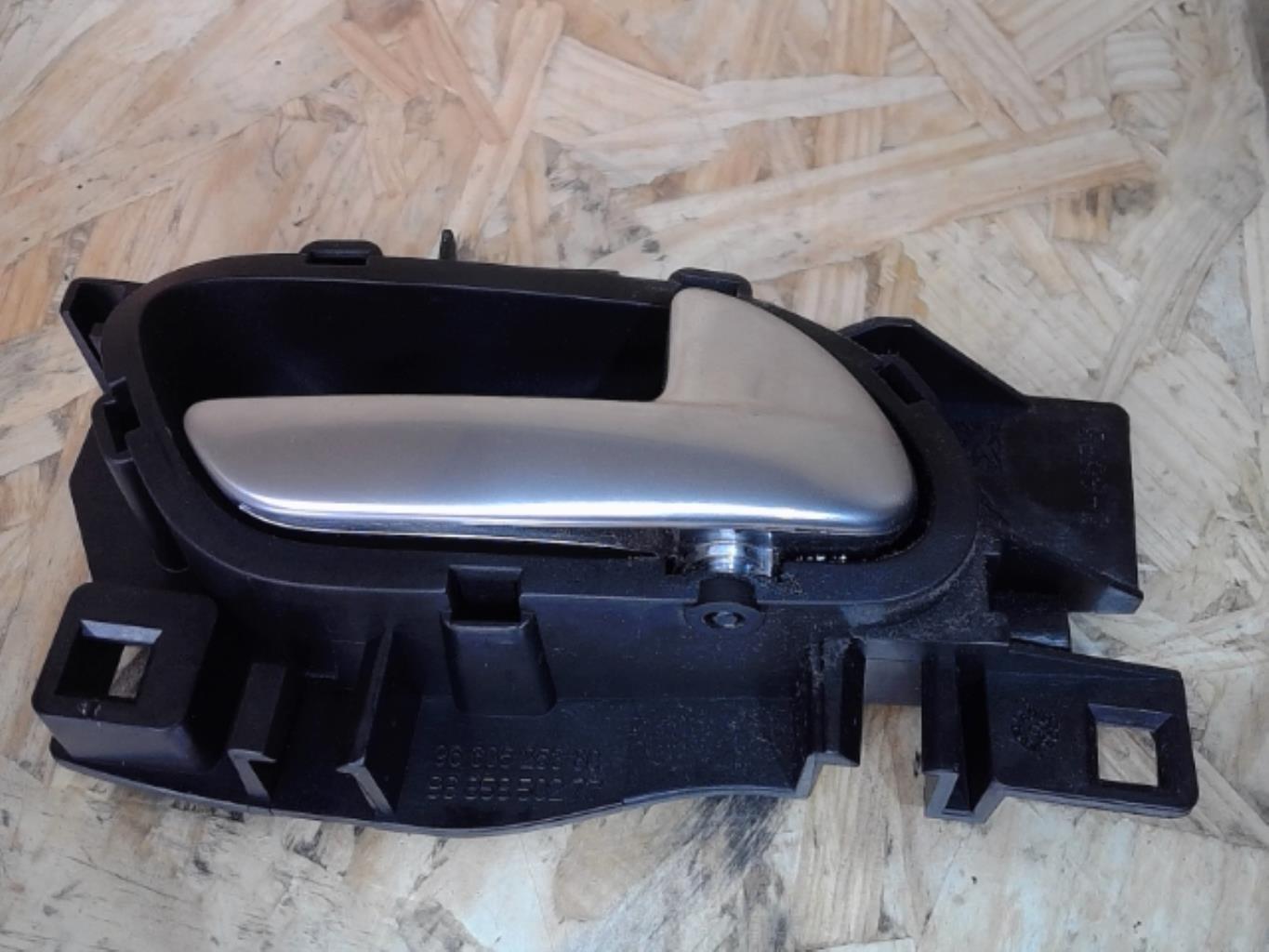 Poignee interieur avant droit CITROEN C5 2 Diesel - 1
