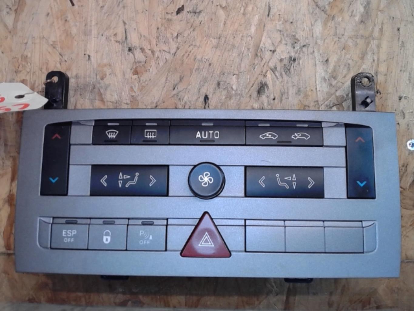 Commande chauffage CITROEN C5 1 PHASE 2 Essence - 1