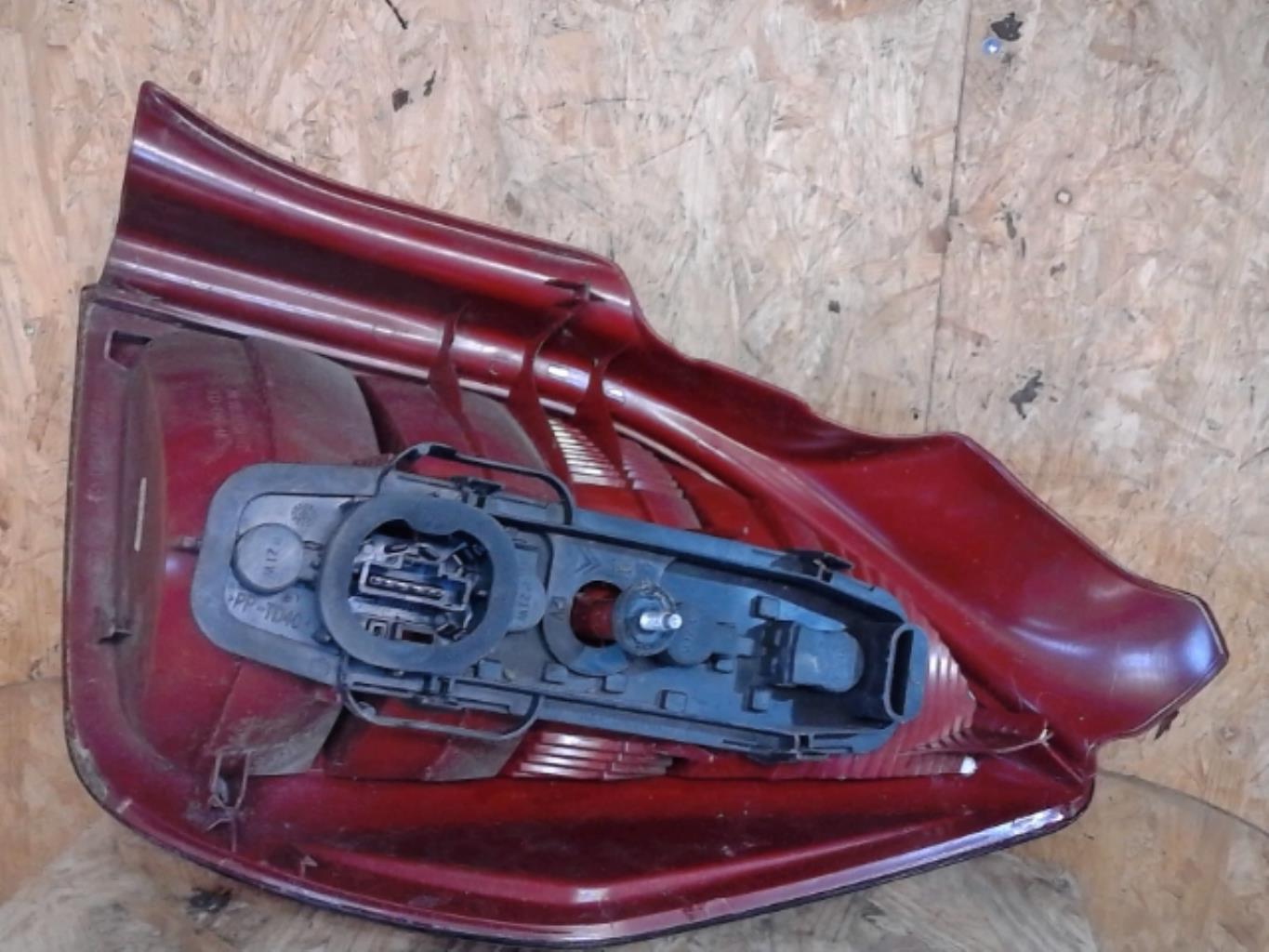 Feu arriere principal gauche (feux) CITROEN C2 PHASE 1 Essence - 1