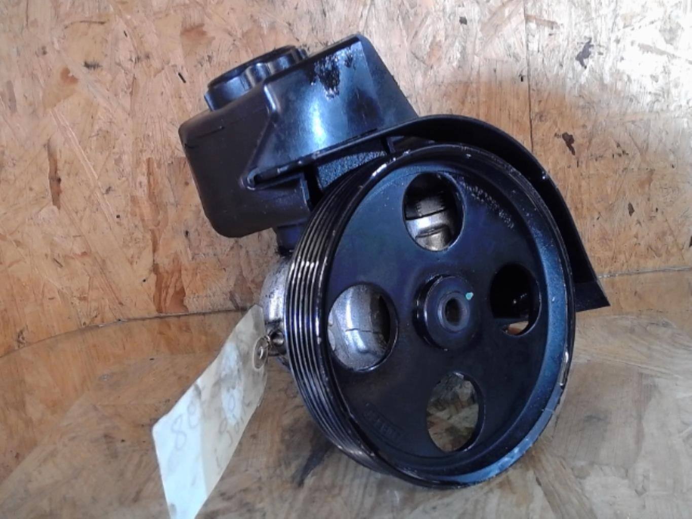 Pompe de direction PEUGEOT 206 Essence - 1