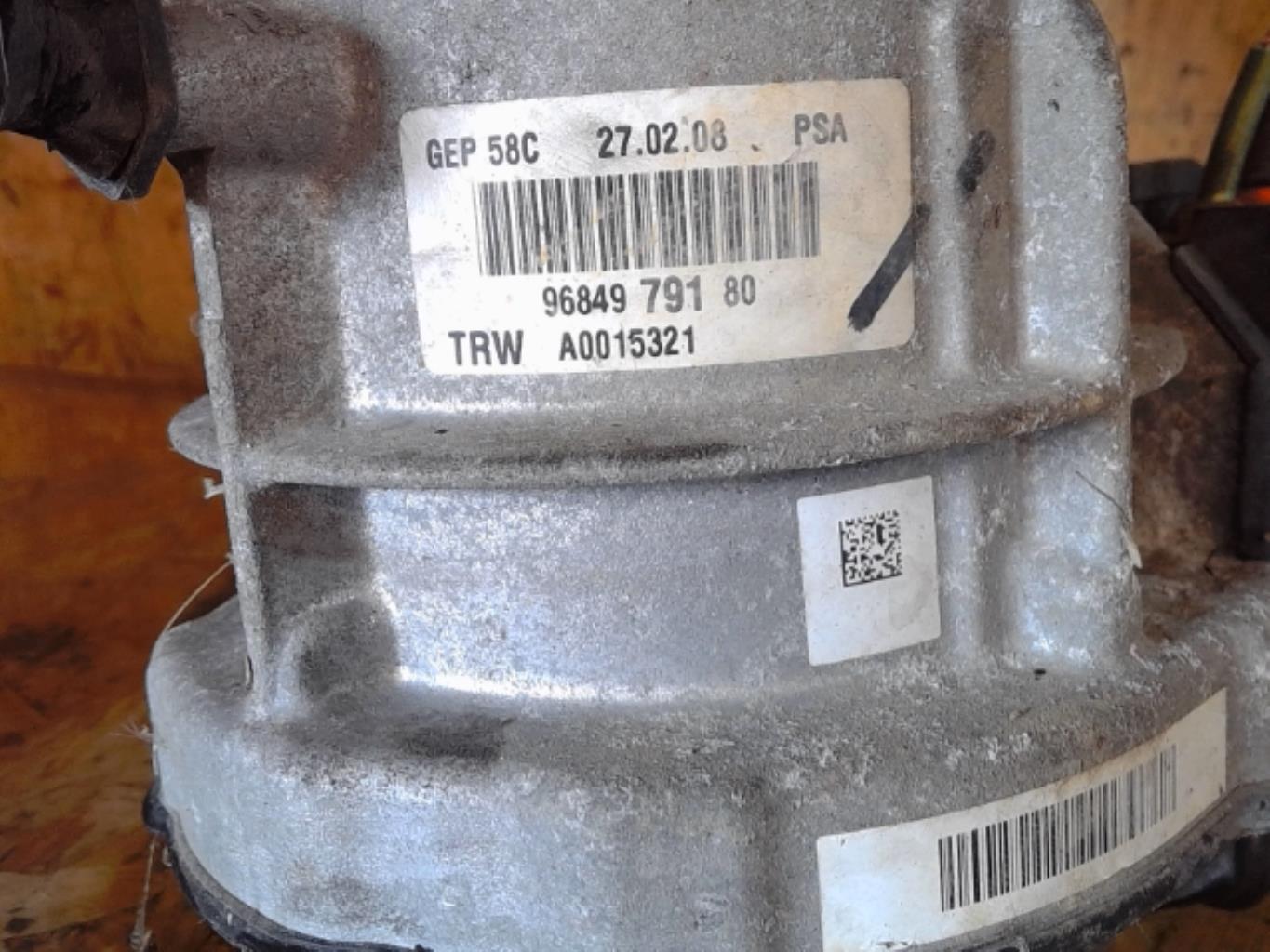 Pompe de direction PEUGEOT 308 1 PHASE 1 Diesel - 1