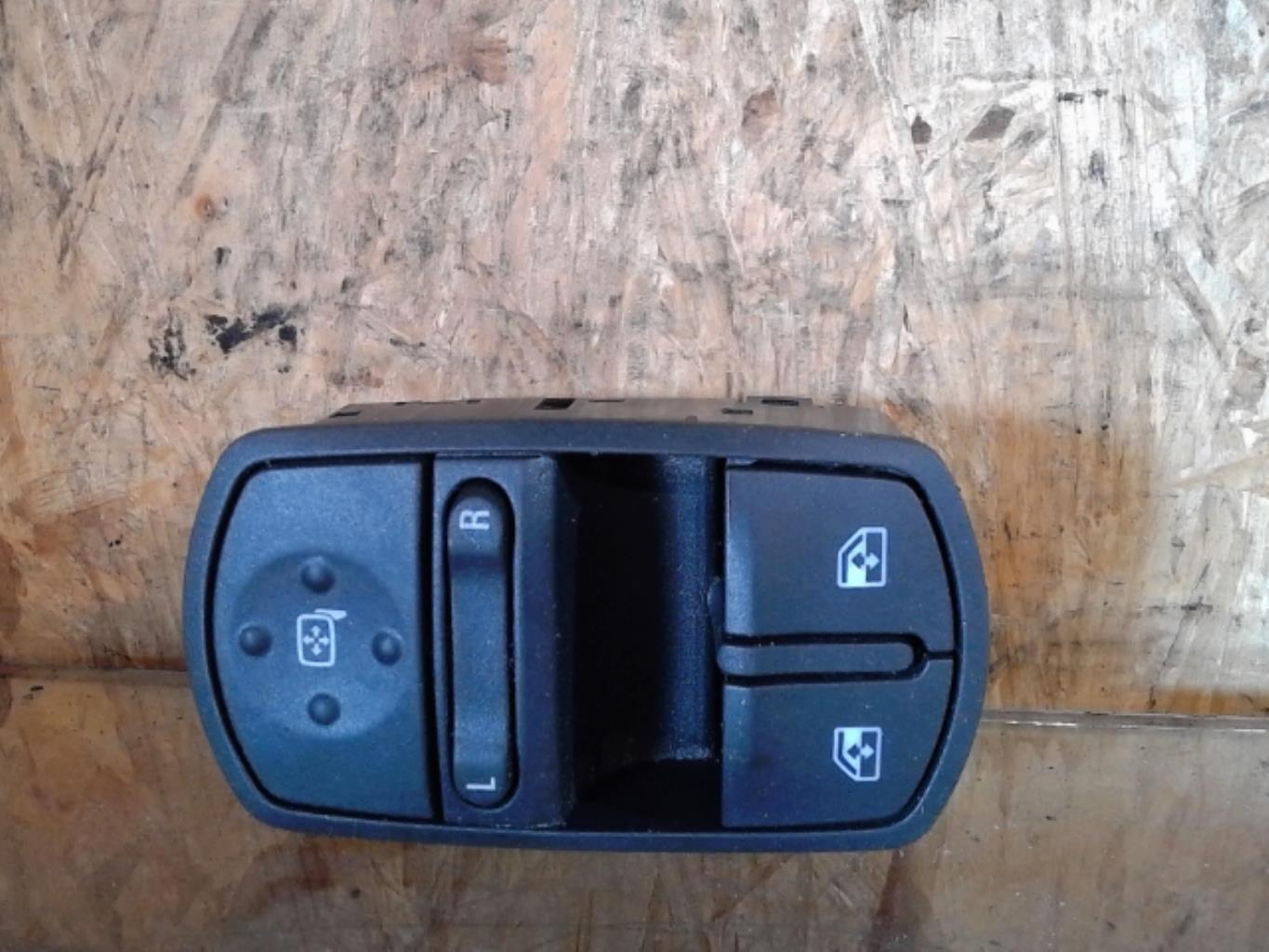 Interrupteur de leve vitre OPEL CORSA D PHASE 2 Diesel - 1