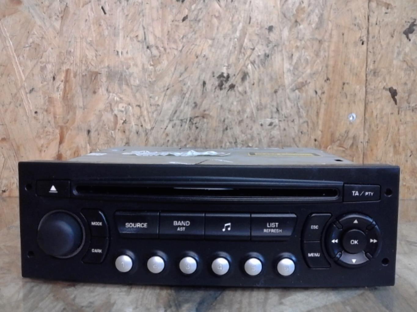 Autoradio d'origine CITROEN C4 1 PHASE 1 COUPE Diesel - 1