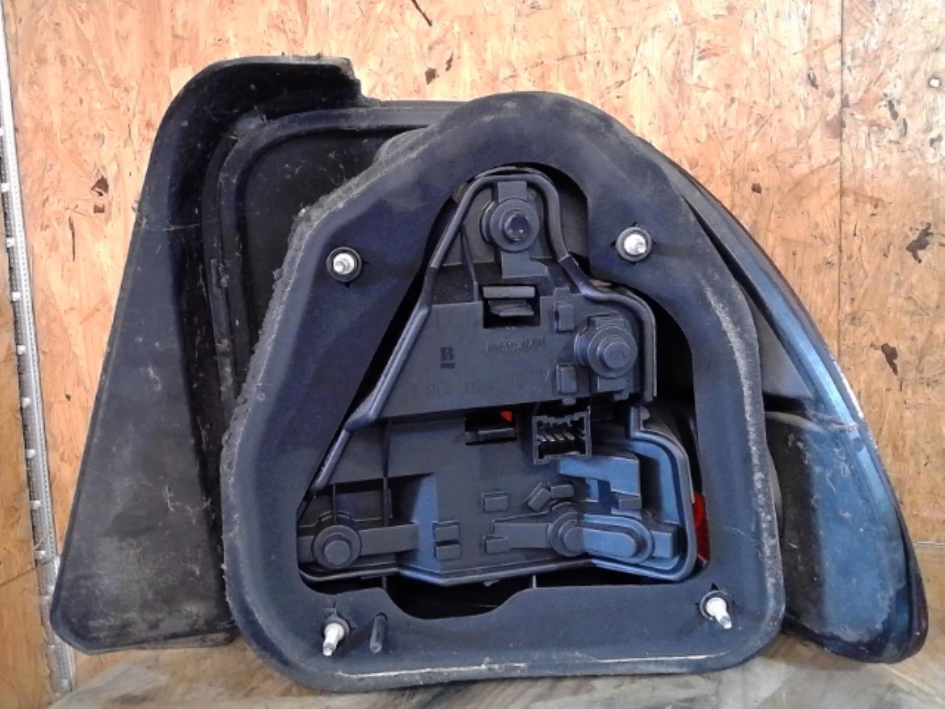 Feu arriere principal gauche (feux) ROVER 45 PHASE 1 Diesel - 1