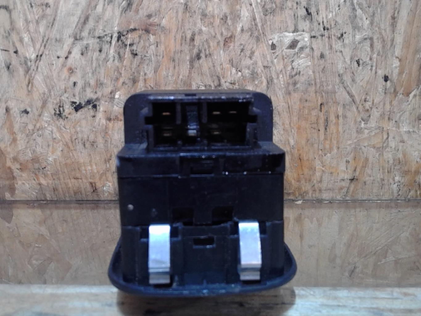 Interruptor de elevalunas PEUGEOT 206 PHASE 1 Diésel - 1