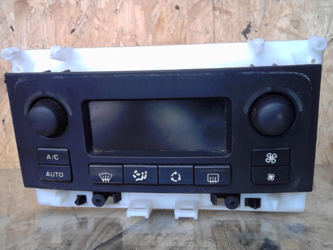 Commande chauffage PEUGEOT 307 PHASE 1 Diesel - 1