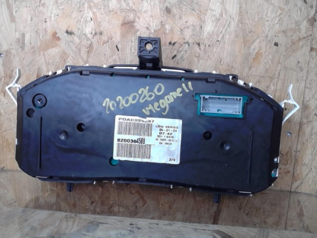 Compteur RENAULT MEGANE 2 PHASE 1 Diesel - 1