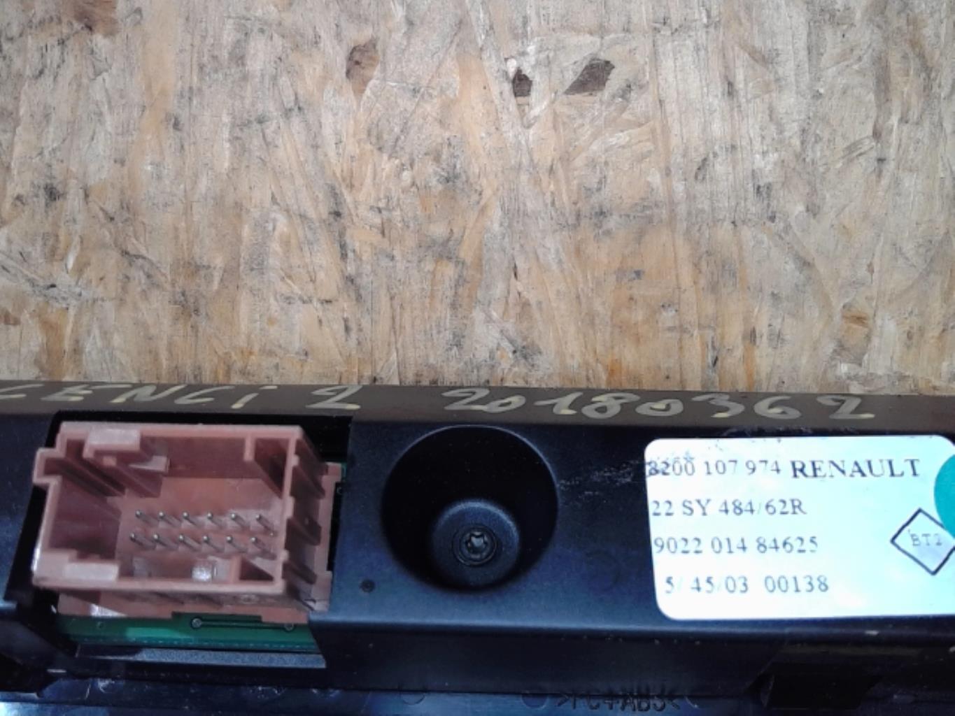 Commande GPS RENAULT SCENIC 2 PHASE 1 Diesel - 1