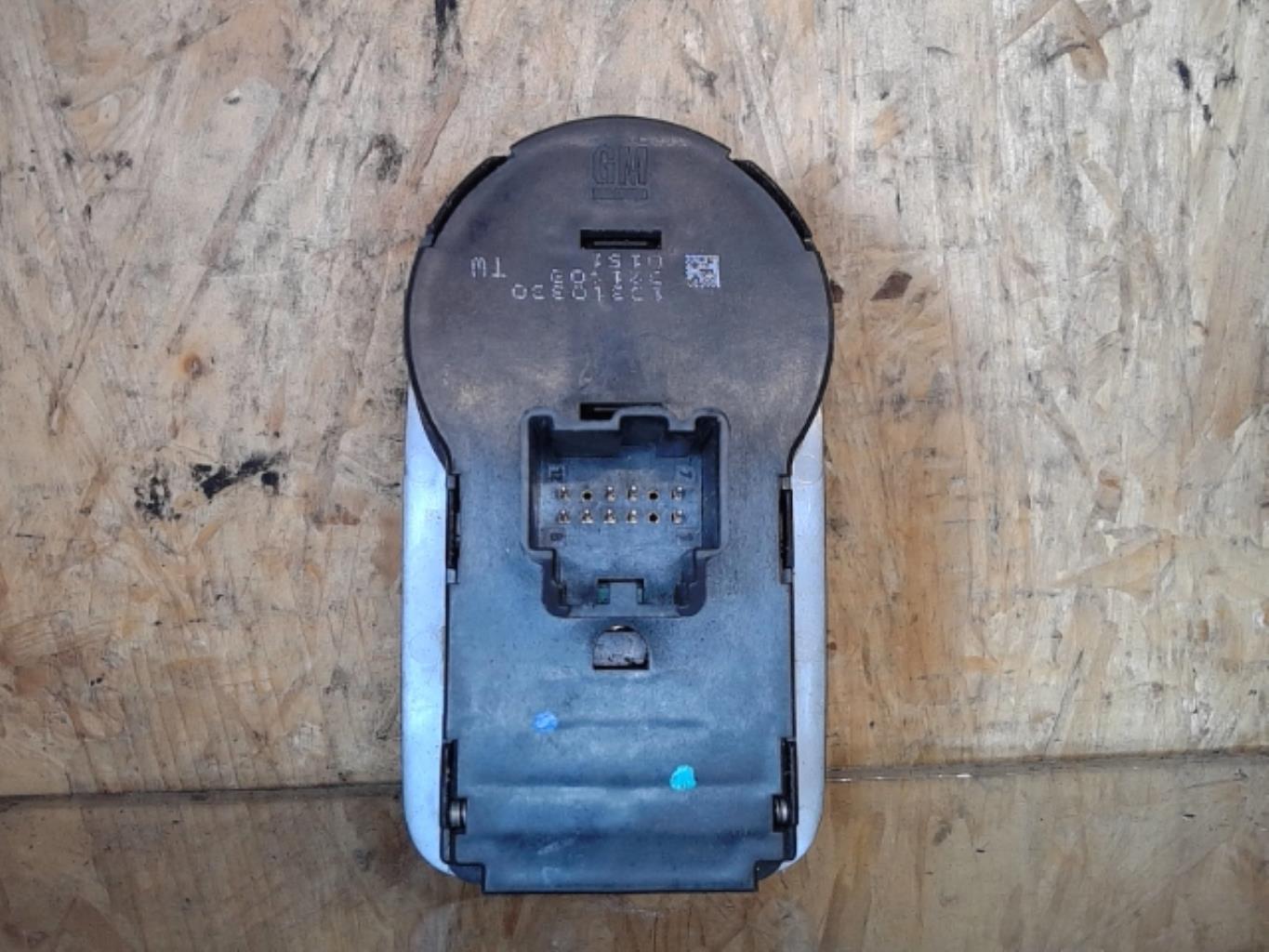 Commande de phare OPEL CORSA D PHASE 1 GPL - 1