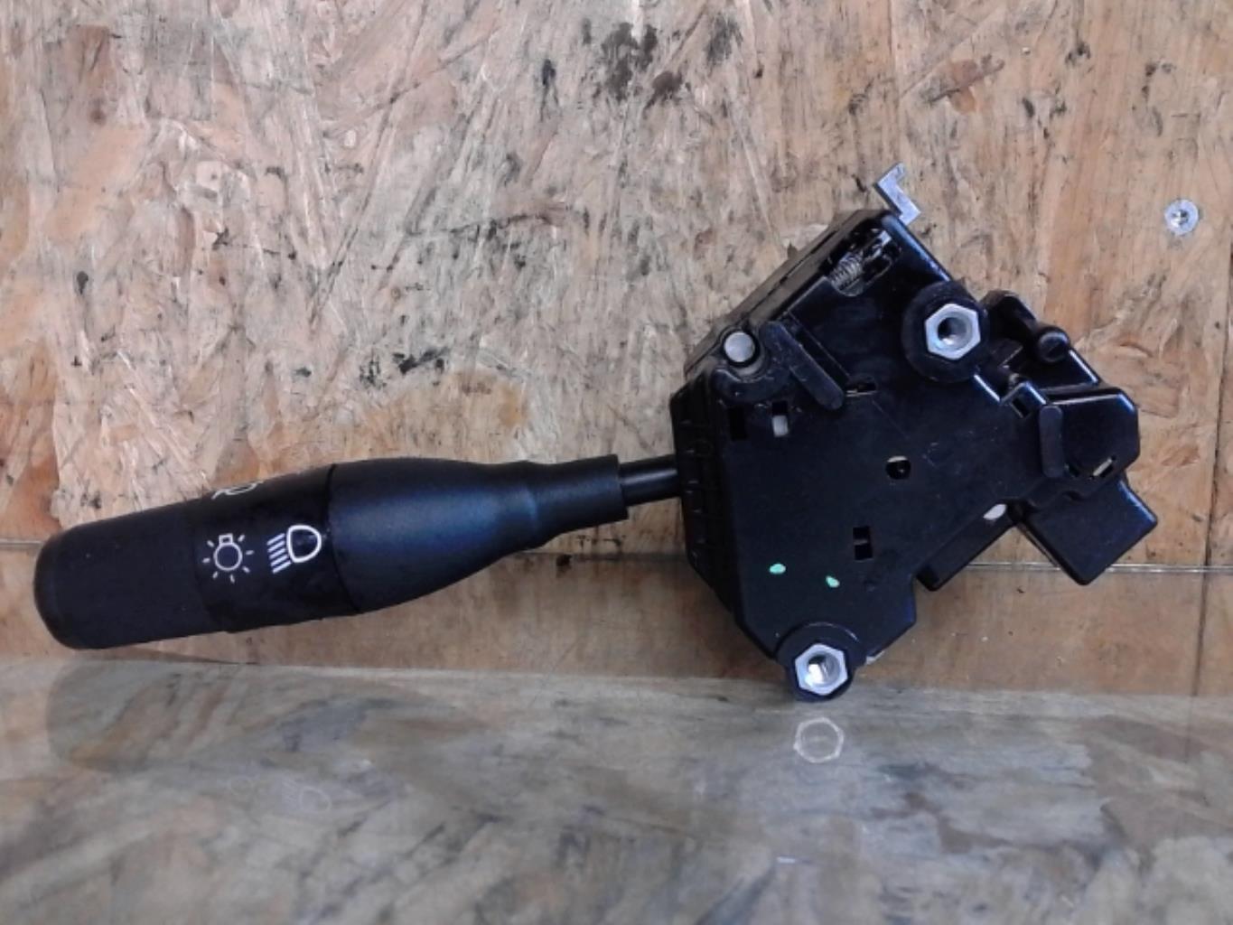 Commodo phare RENAULT CLIO 1 PHASE 1 Essence - 1