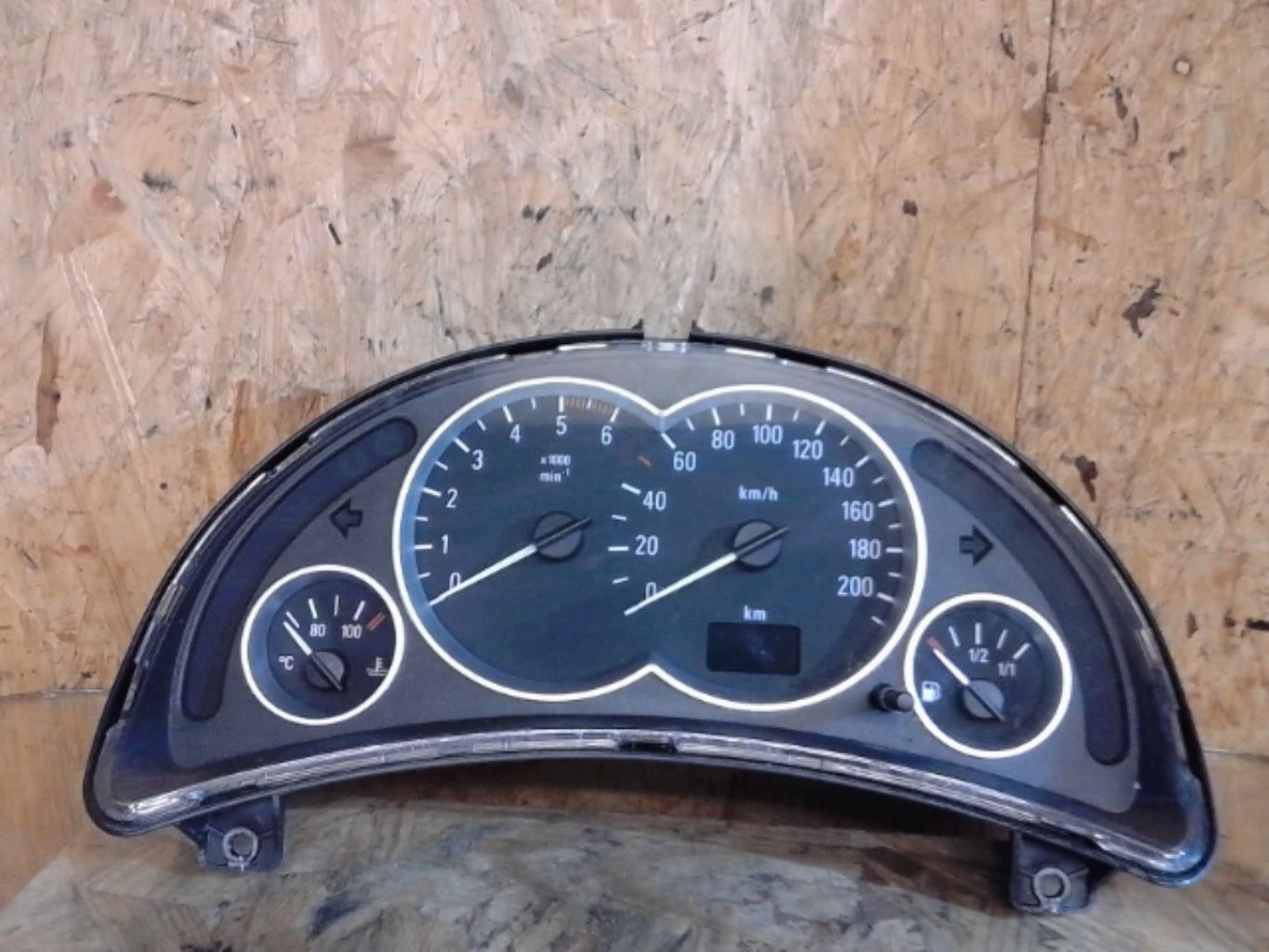 Compteur OPEL CORSA C PHASE 2 Diesel - 1
