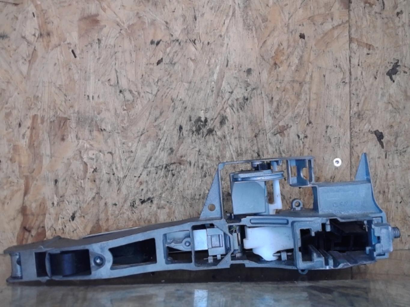 Poignee porte avant gauche CITROEN C3 2 PHASE 1 Diesel - 1