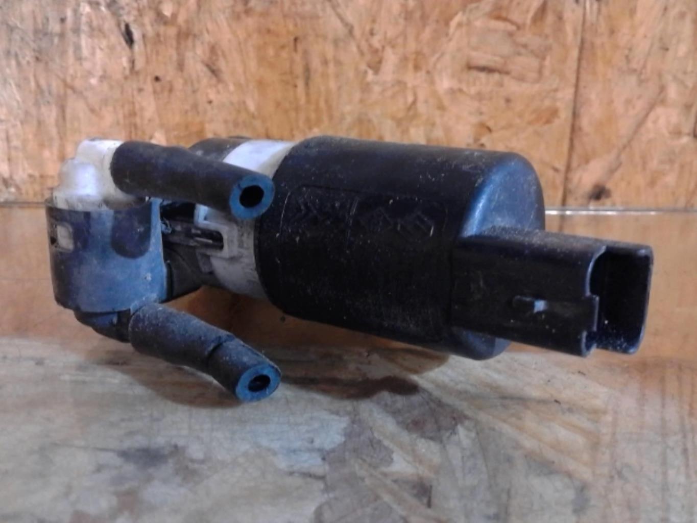 Pompe lave glace avant RENAULT MEGANE 3 PHASE 1 Diesel - 1