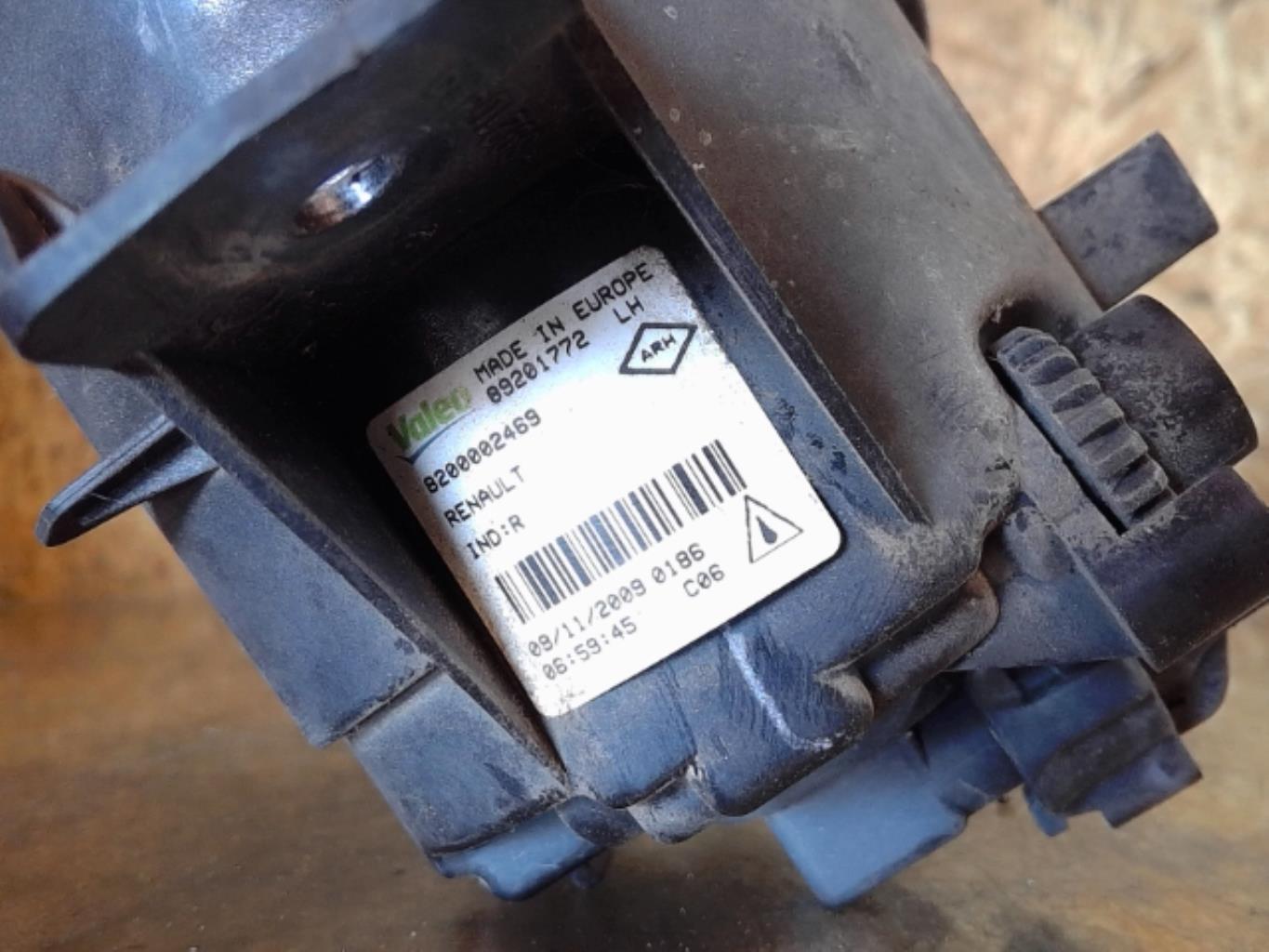 Anti brouillard gauche (feux) RENAULT CLIO 3 PHASE 2 Diesel - 1