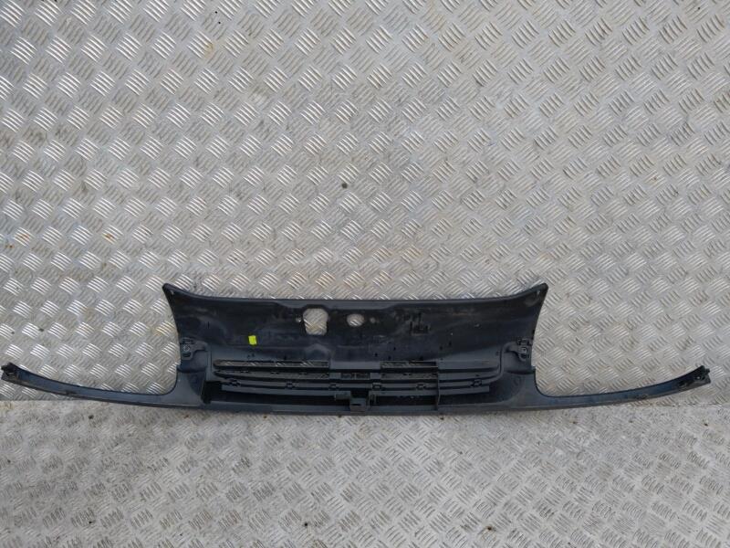 Calandre RENAULT CLIO 2 PHASE 1 Essence - 1