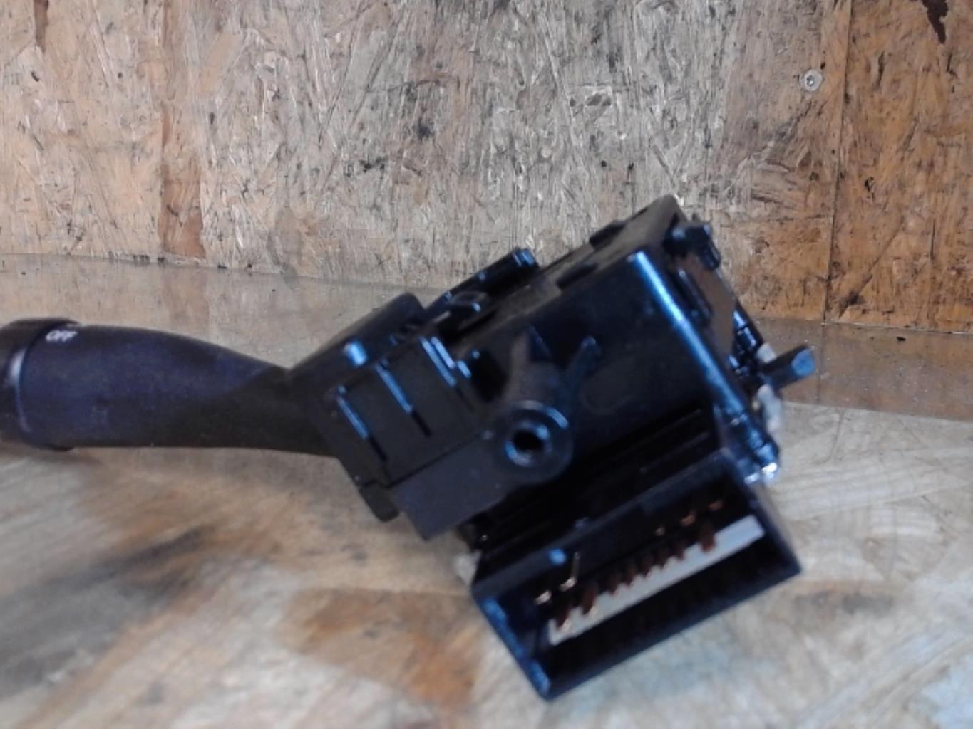 Commodo phare KIA CARENS 3 Diesel - 1