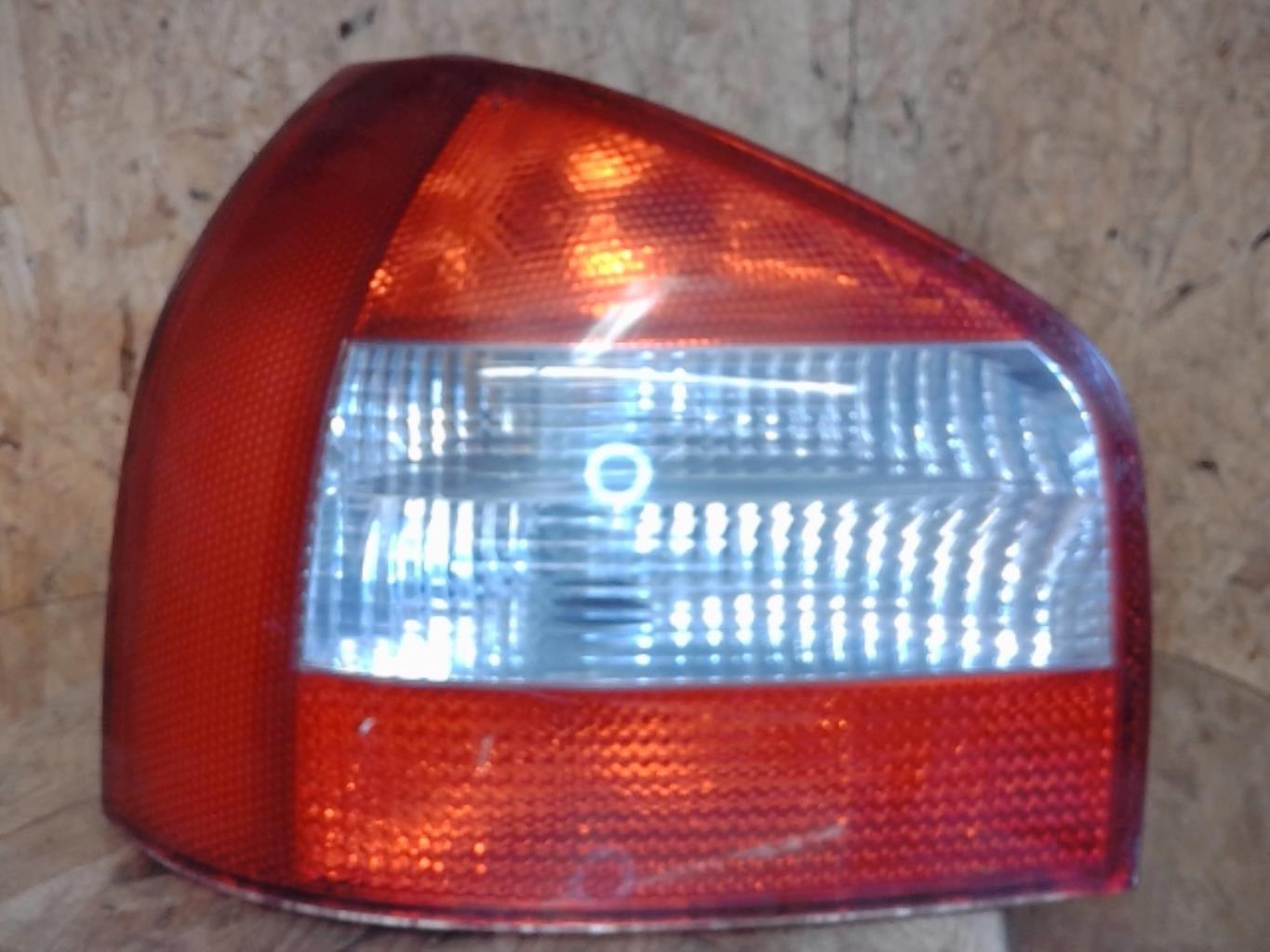 Feu arriere principal gauche (feux) AUDI A3 1 PHASE 2 Diesel - 1