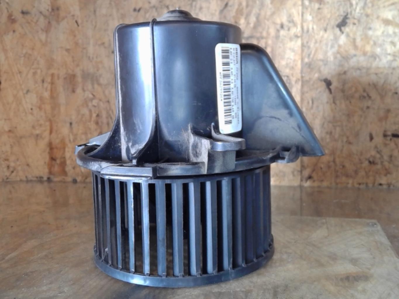 Pulseur d'air PEUGEOT 307 PHASE 1 BREAK Diesel - 1