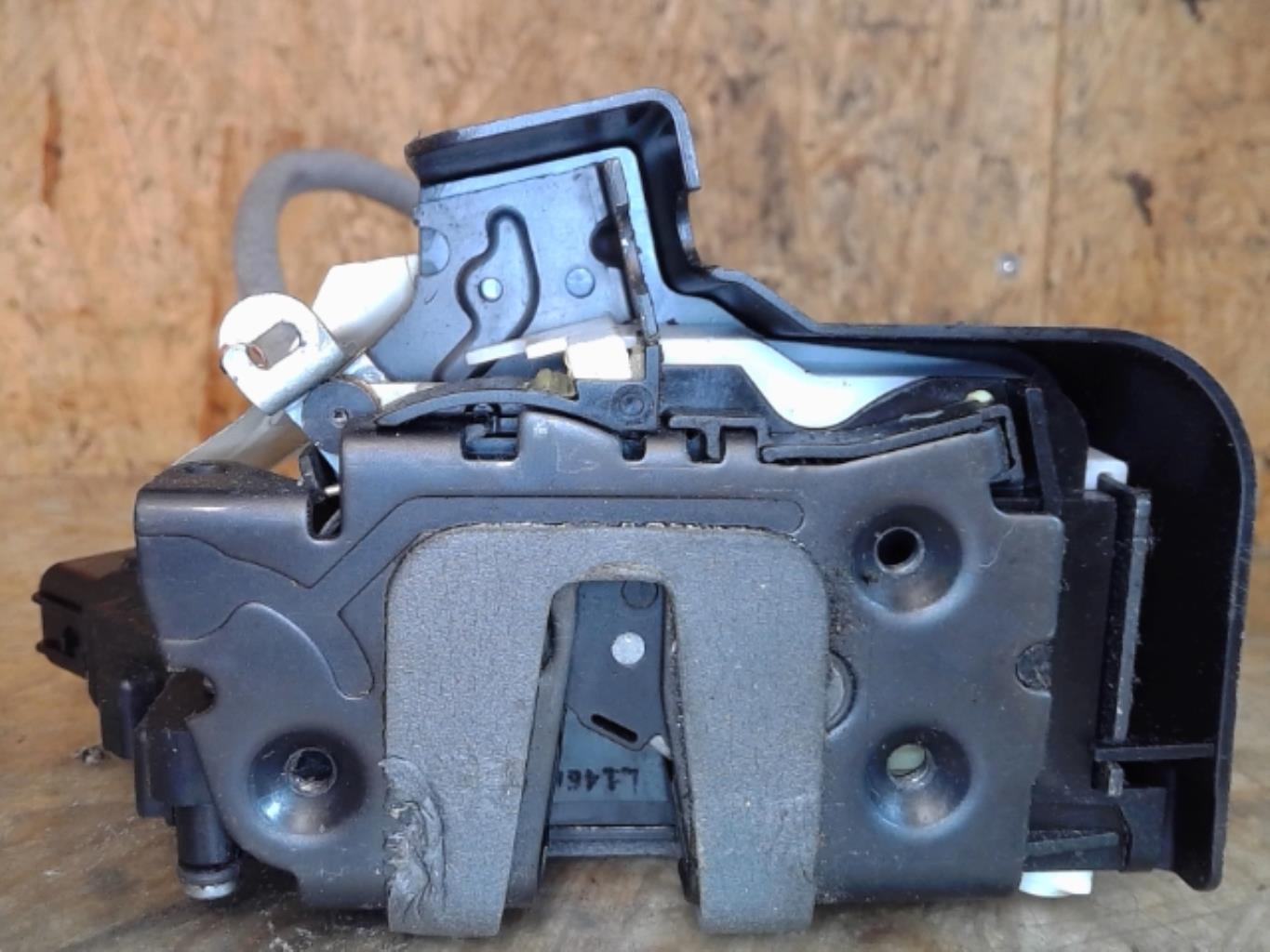 Serrure arriere gauche FORD S-MAX 1 PHASE 1 Diesel - 1