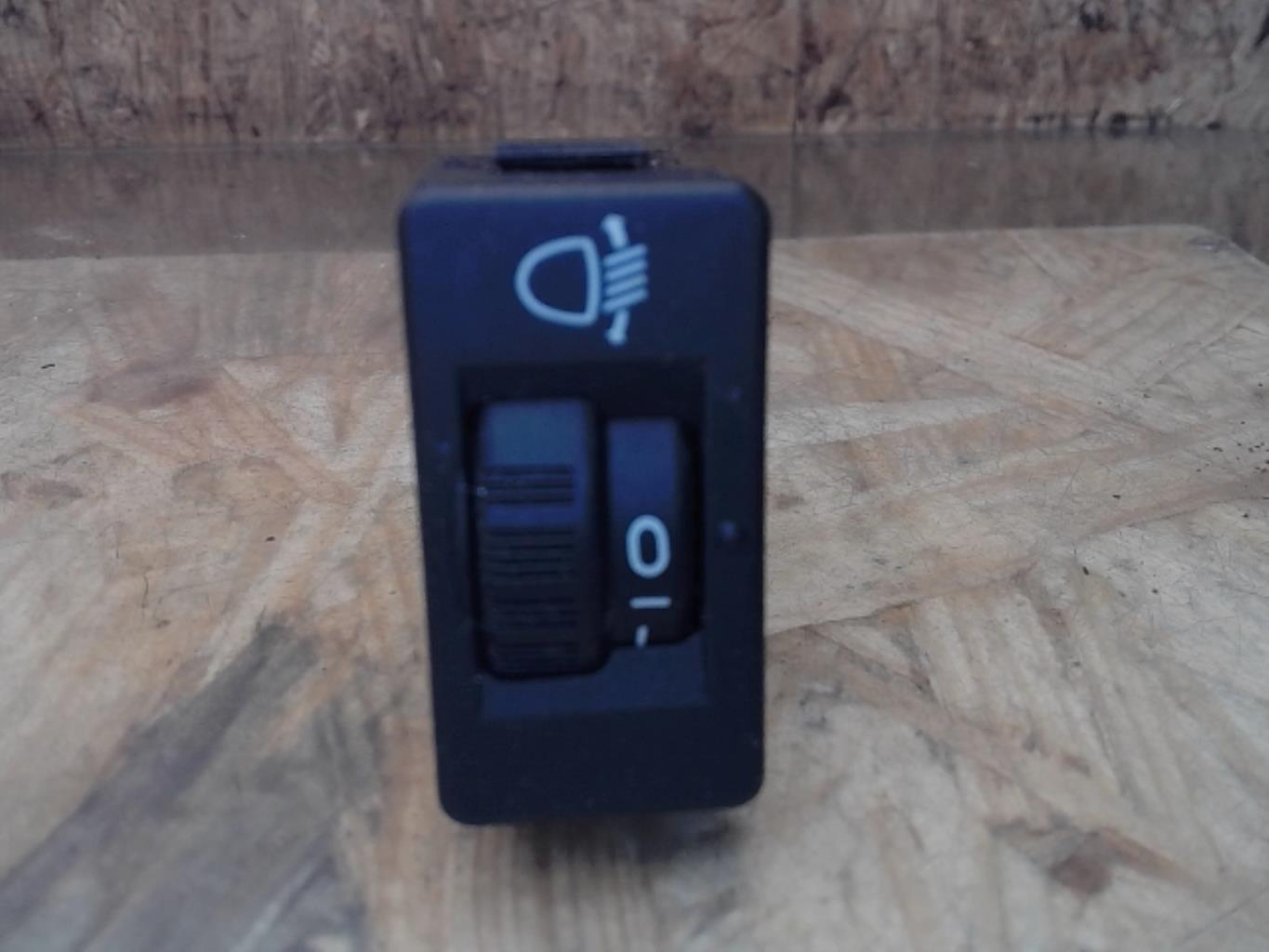 Commande de reglage hauteur de phare PEUGEOT 1007 Diesel - 1
