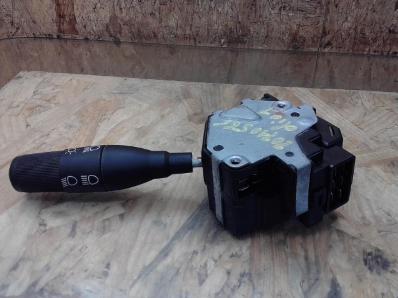 Commodo phare RENAULT CLIO 1 PHASE 1 Essence - 1
