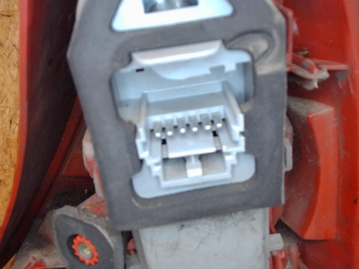 Feu arriere principal gauche (feux) RENAULT CLIO 2 PHASE 2 Diesel - 1
