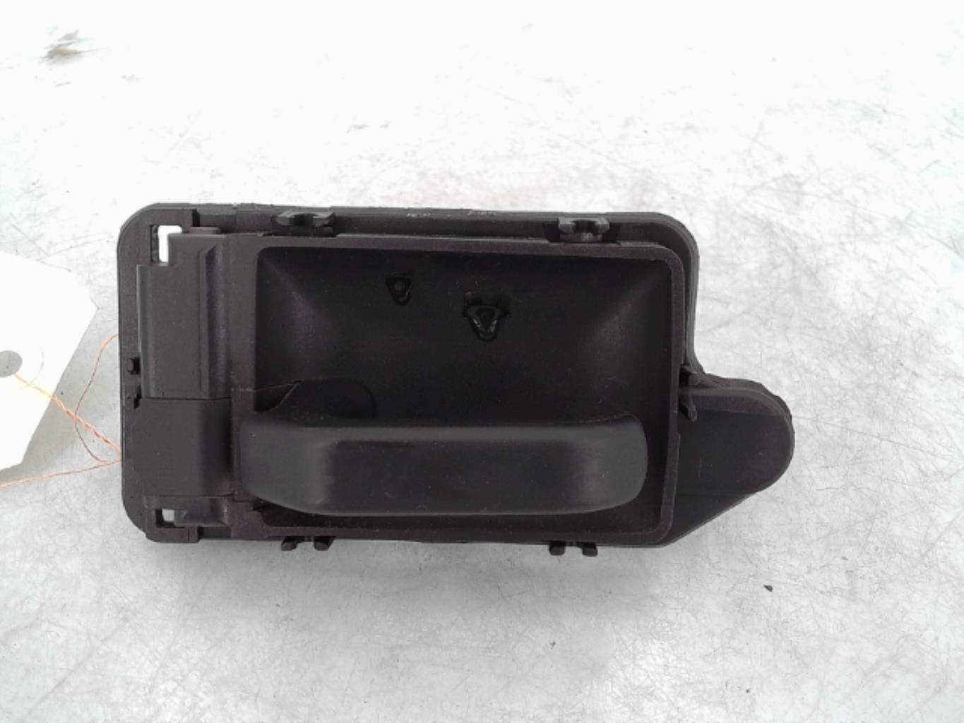 Poignee interieur arriere gauche CITROEN AX PHASE 2 Essence - 1