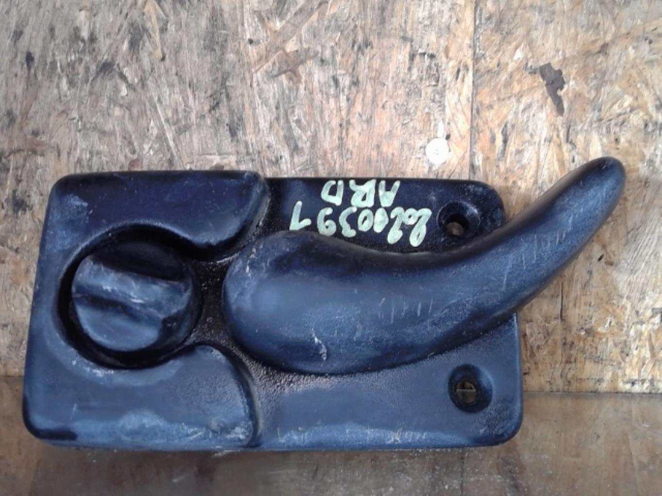 Poignee interieur porte laterale droite RENAULT MASTER 2 PHASE 2 Diesel - 1