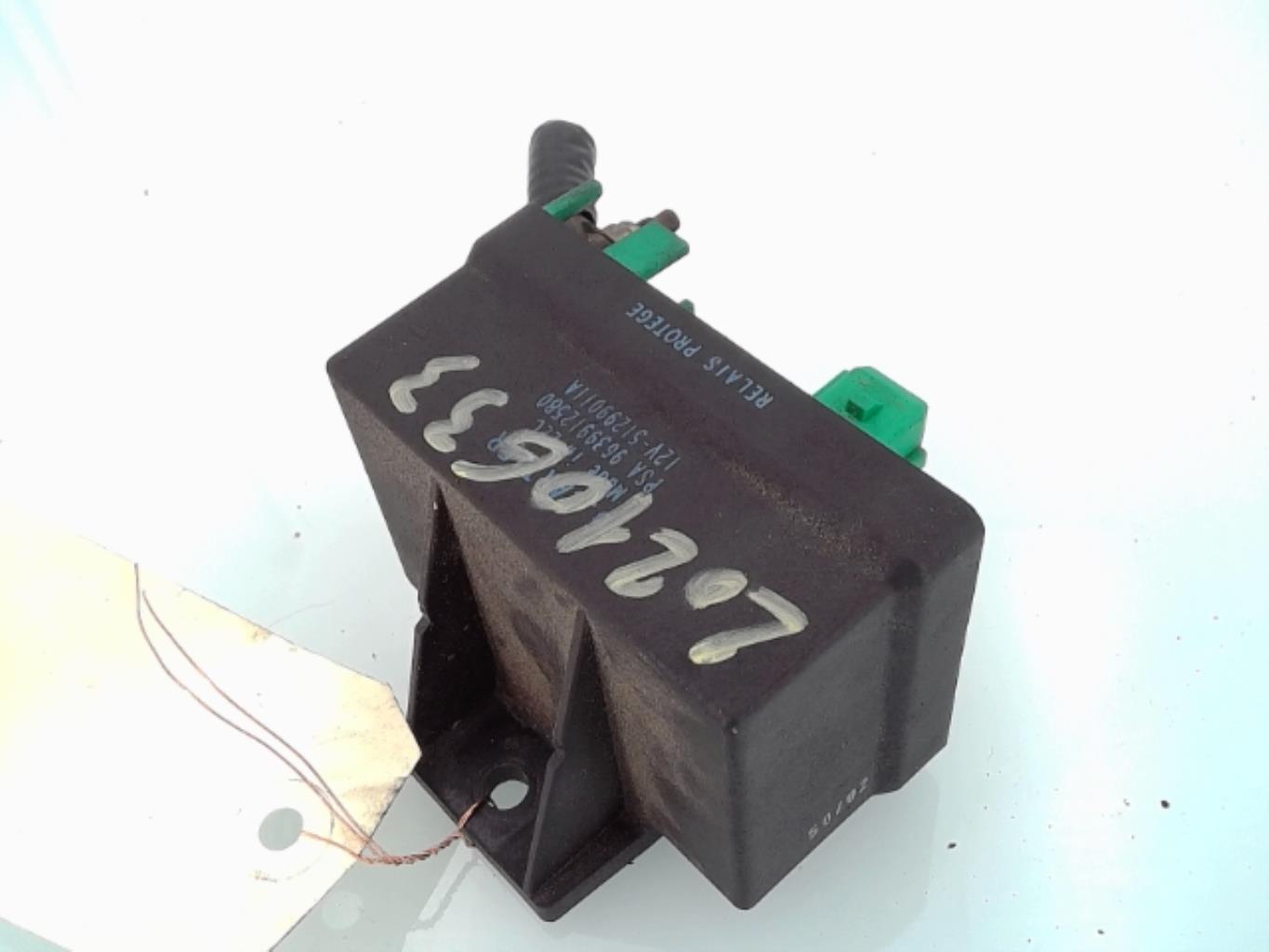 Boitier de prechauffage PEUGEOT 406 PHASE 2 Diesel - 1