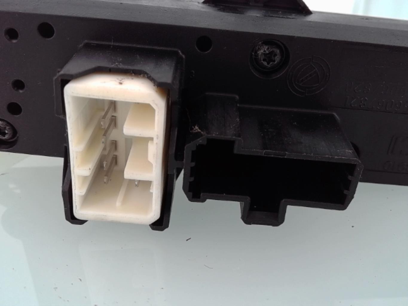 Bouton/Interrupteur ALFA ROMEO 159 Diesel - 1