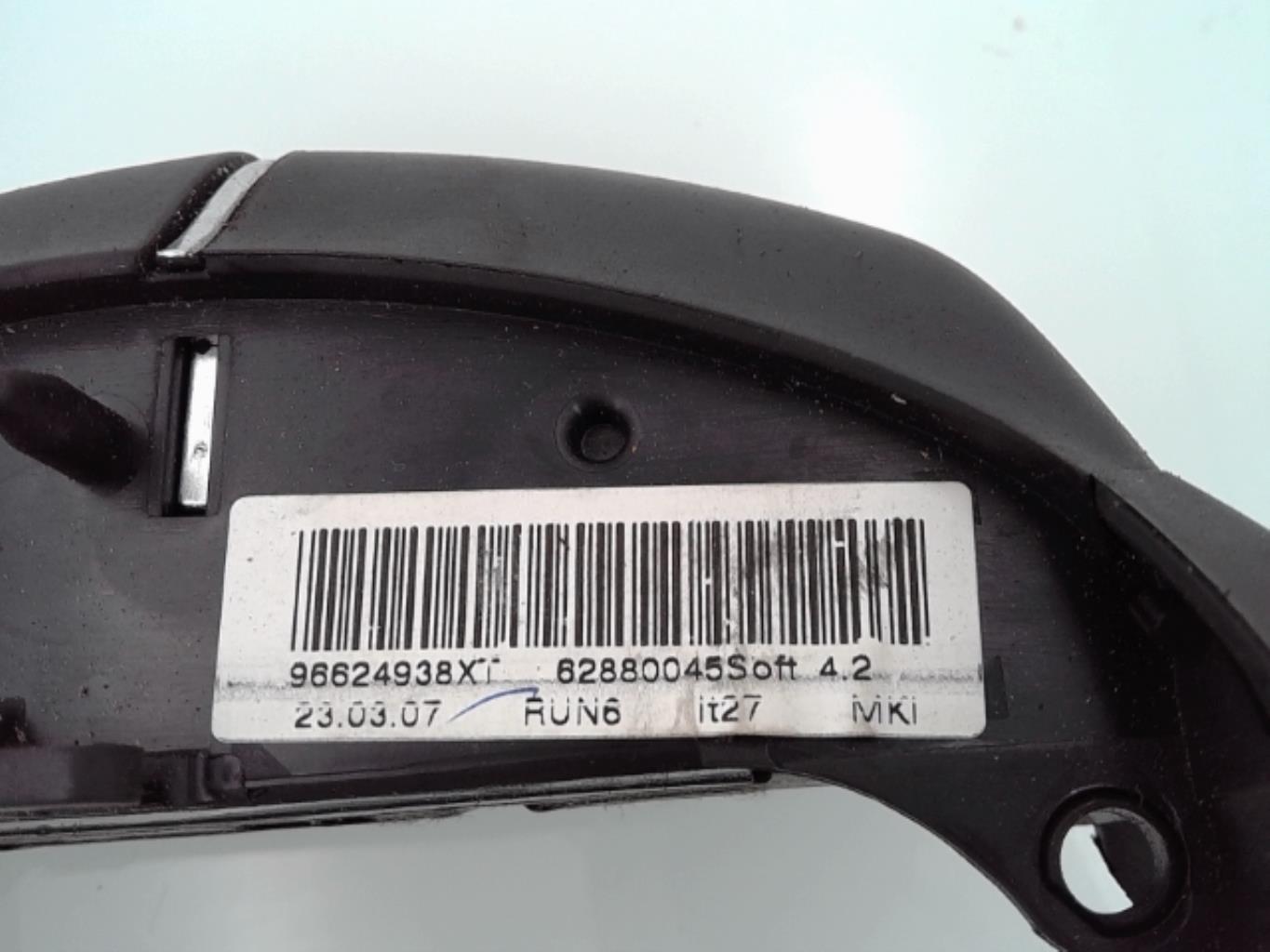 Commande autoradio CITROEN C4 GRAND PICASSO 1 Diesel - 1
