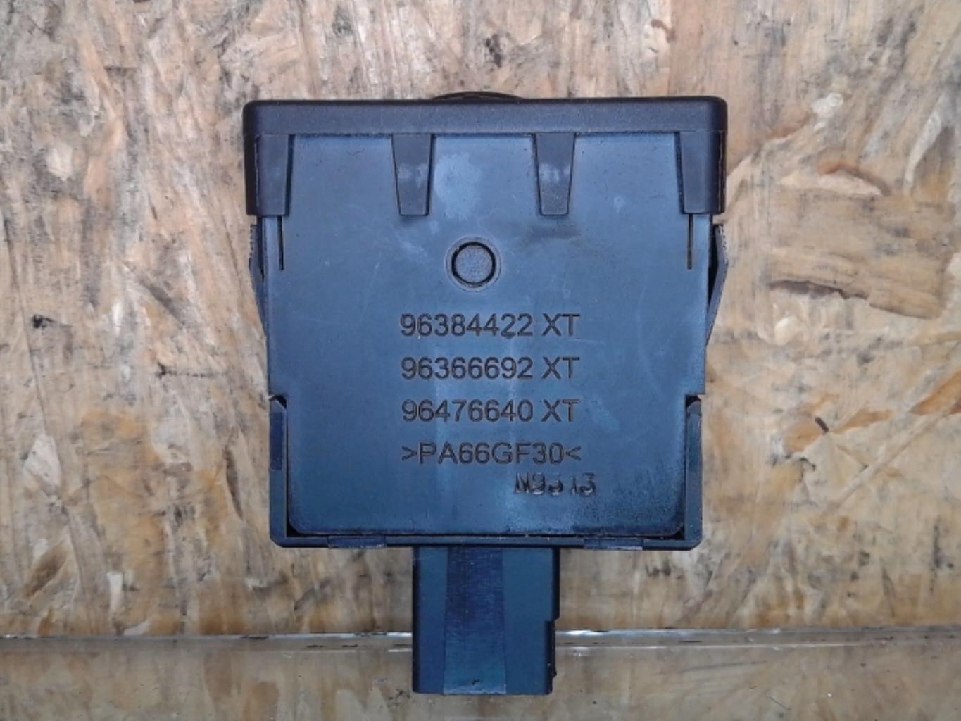 Commande de reglage hauteur de phare CITROEN C3 1 PHASE 2 Essence - 1
